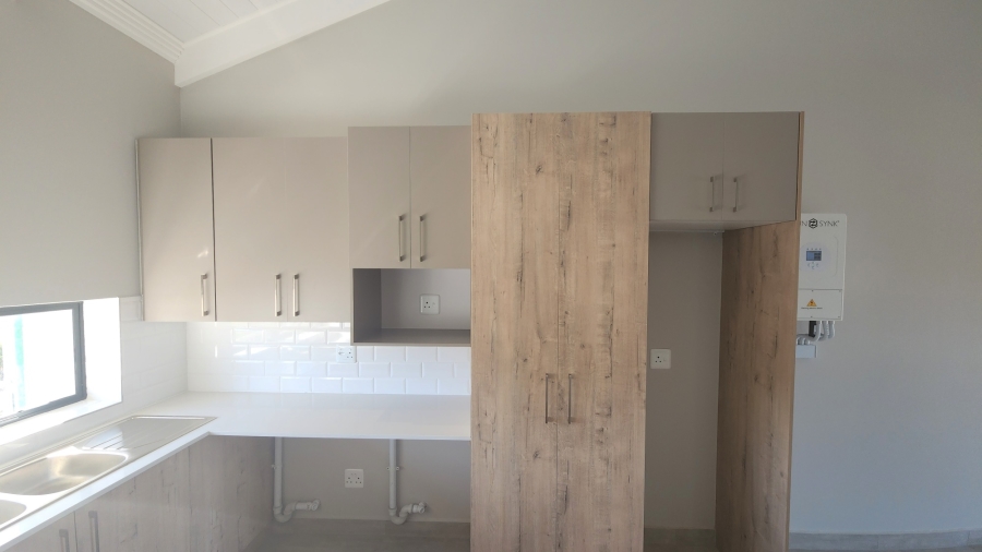 2 Bedroom Property for Sale in Hartenbos Central Western Cape
